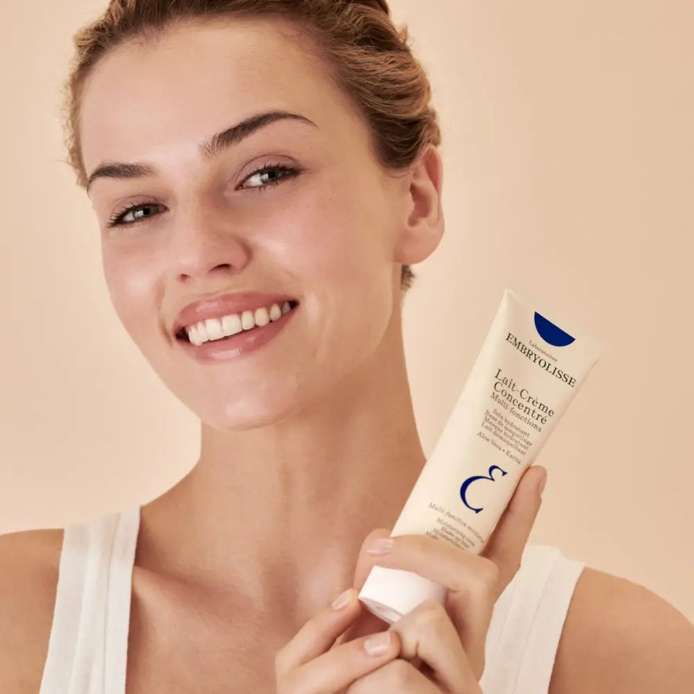 Embryolisse Lait-Crème Concentré Multi-Function Moisturizer Brightens Skin, Reduces Redness Suitable for All Skin Types - Glam Secret